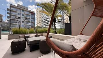 Apartamento luxo | Terraço/pátio