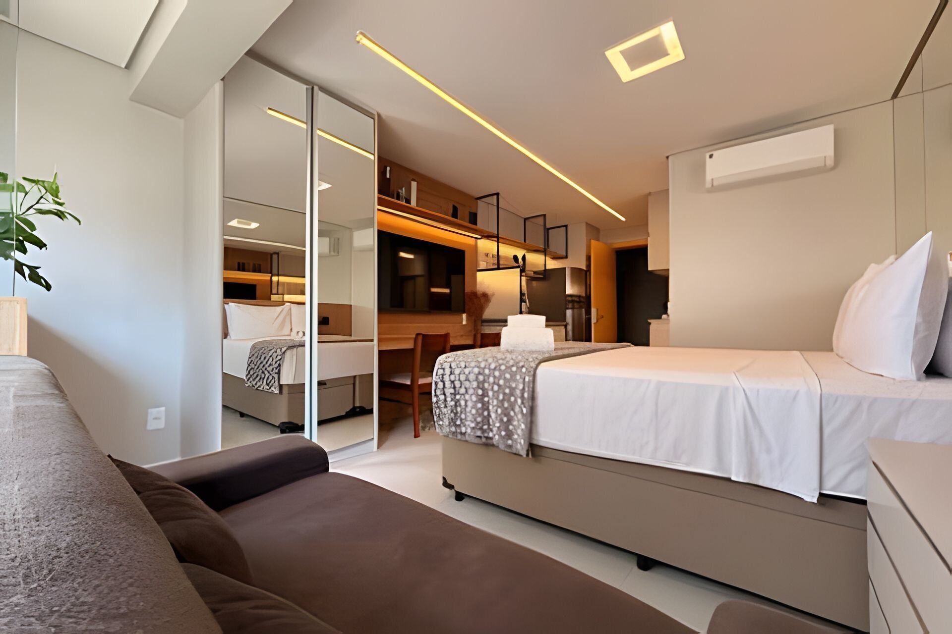 Deluxe Apartment | Blackout curtains, free WiFi