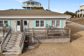 Exterior - 2 BR steps from beach access, dog-friendly NO FEE! (Emerald Isle)