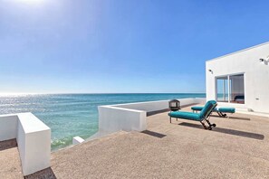 Terrace/patio - Luxury & Spacious Beachfront Home Casa Espiritu (Puerto Peñasco)
