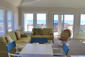 TV - Oceanfront Point Location – 4BR Home with Panoramic Ocean Views & 2 Master Suite (Emerald Isle)