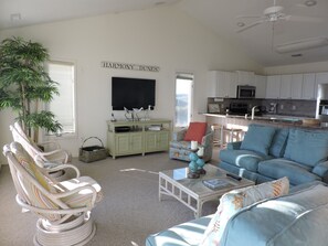 Living area - Oceanfront 4BR Home with Decks & Beach Access (Indian Beach)