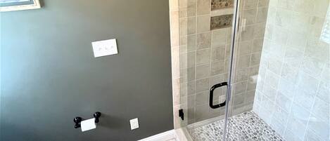 Hair dryer, towels