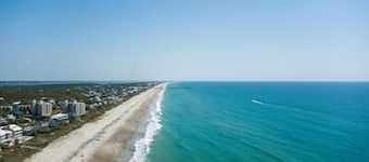 Your Slice of Oceanfront Paradise at Queens Court