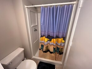 Bathroom - Oceanfront/Poolside Summer Winds, ton of amenities (Indian Beach)