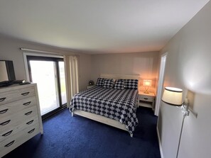 Room - Oceanfront/Poolside Summer Winds, ton of amenities (Indian Beach)