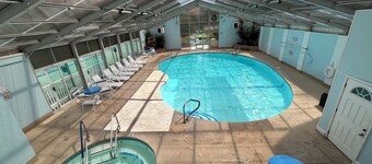 Oceanfront/Poolside Summer Winds, ton of amenities