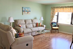 TV - 5th‑Floor Ocean & Pool View Condo w/ Resort Perks (Indian Beach)