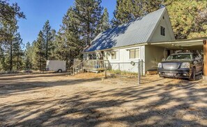 Exterior - Cozy Cascade Retreat (Cascade)