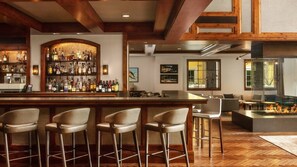 Bar (en el alojamiento)