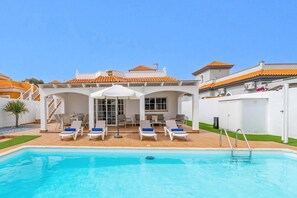 Pool - Villa Naipa Golf by Villa Plus (Antigua)