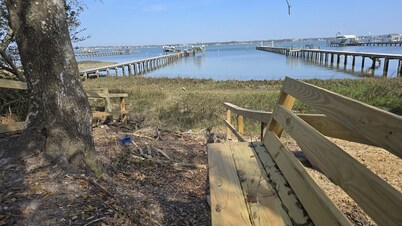 Waterfront Coastal Retreat | Atlantic Beach, NC | Near Beach & Boating