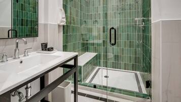 Premier Room | Bathroom