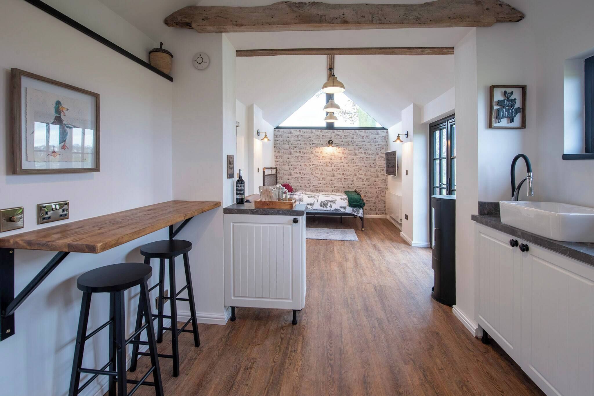 Cabin, 1 Bedroom, Garden View | Interior