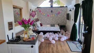 Cabin, 1 Bedroom, Garden View