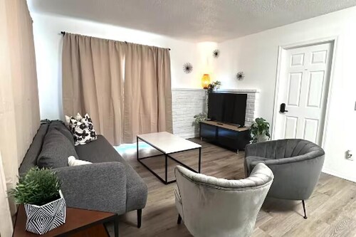 Charming Tacoma Vacation Rental - Entire home in Tacoma, Washington