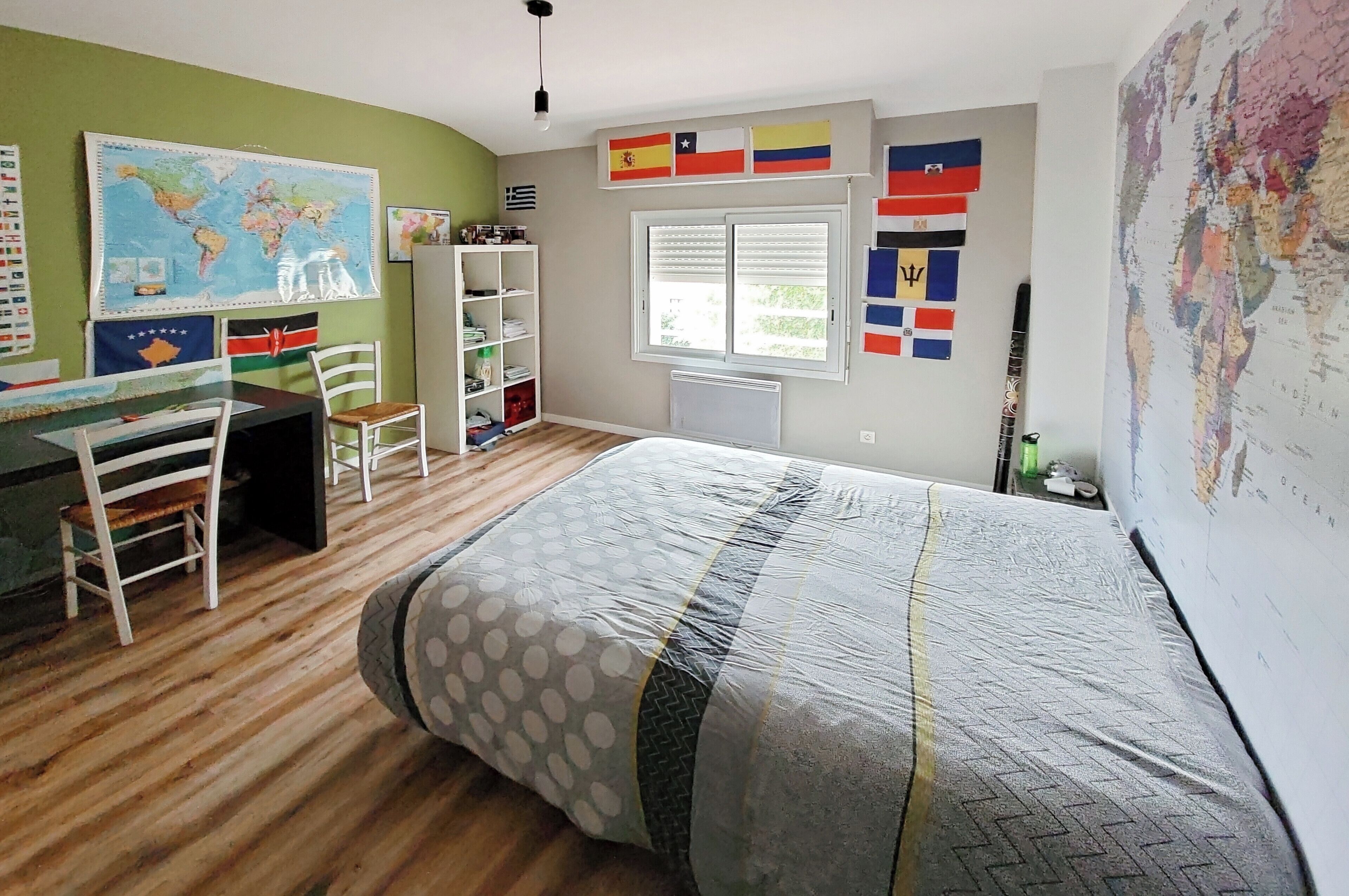 7 slaapkamers, een strijkplank/strijkijzer, wifi, beddengoed