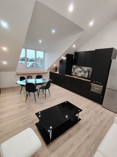 Bright loft with cathedral view - Unique design & ambiance Le hublot d'Amiens