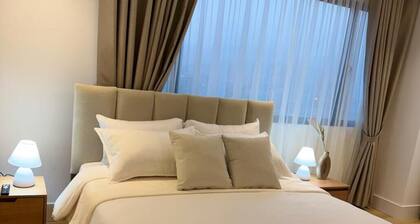 Suite lujosa y cómoda en zona exclusiva-Cuenca