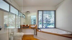 Dusche, Whirlpool
