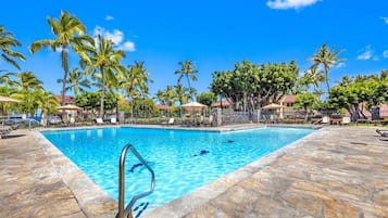 Condo, Multiple Beds (Kksr#7-304: Incredibly Private Top Fl) | Pool
