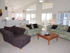 TV - 5BR Oceanside Home with Panoramic Views (Emerald Isle)