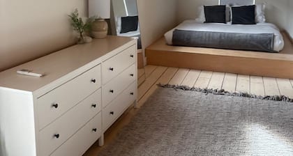 Spacious urban oasis