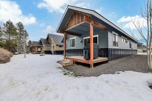 Exterior - Airy McCall Home Close to Lake and Town|Hot Tub (McCall)