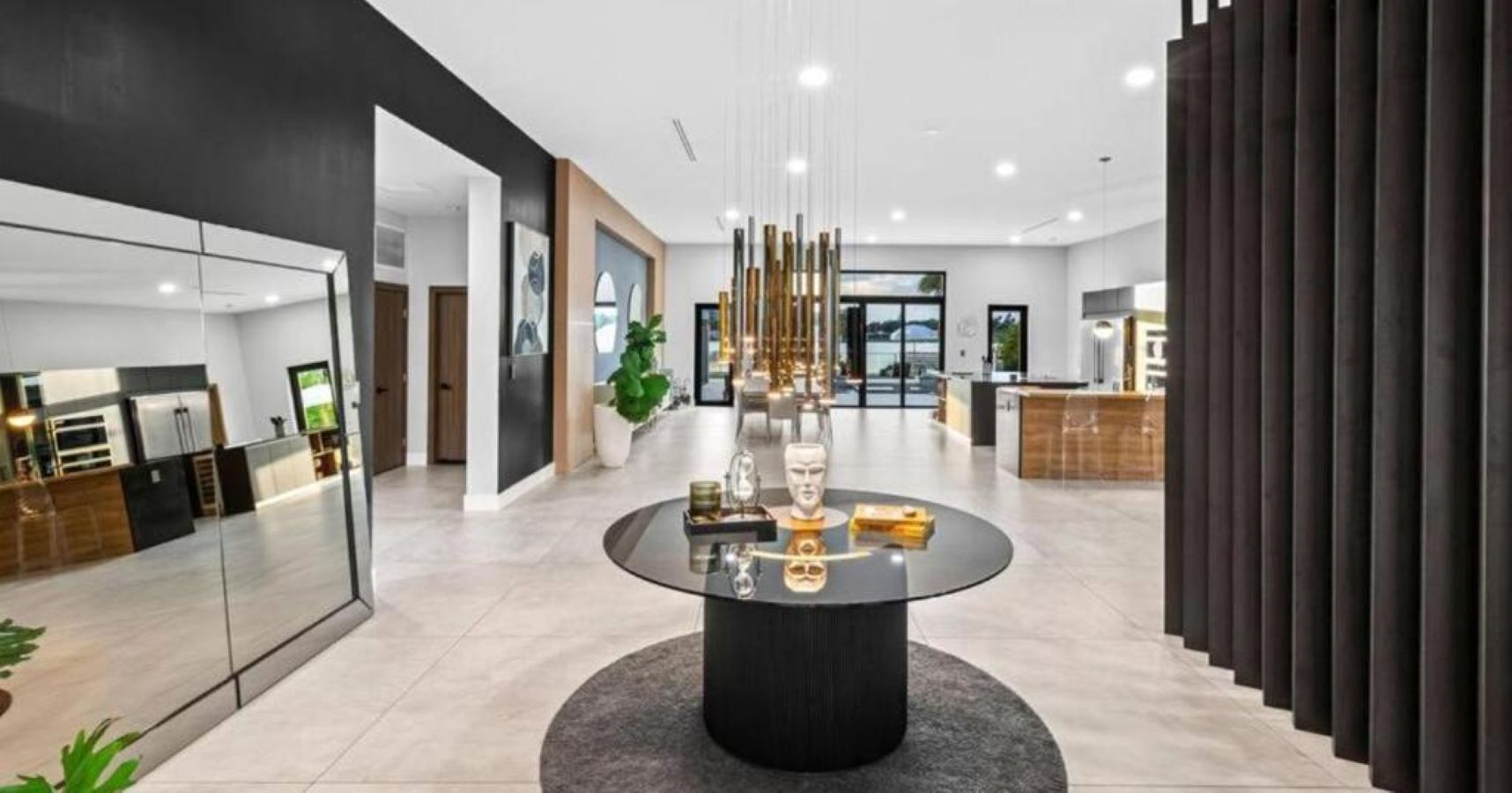 Villa Comfort | Lobby