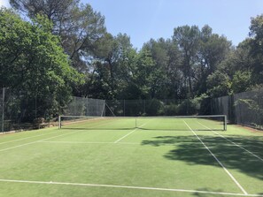Sports court - Charming house 5mn away from Valbonne, in a residence with pool and tennis (Opio)