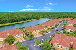 Exterior - Friendly Condo With Shared Pool and Hot Tub, High-speed Wifi, and Central AC (Kissimmee)
