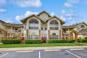 Exterior - Inviting Resort Condo With Pool Access, Full Kitchen & Near Disney Parks (Kissimmee)