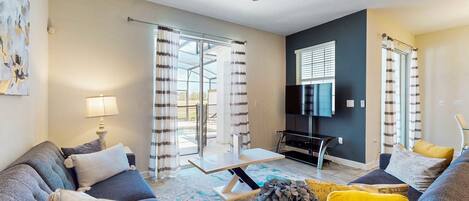 Ferienhaus, Mehrere Betten, Poolzugang, Poolblick (Max n Relax - Champions Gate) | Wohnbereich