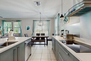 獨棟房屋, 多張床, 庭院 (No Clouds Allowed) | 私人廚房