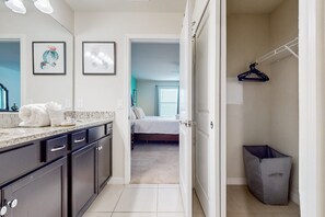 House, Multiple Beds, Pool Access, Pool View (Windsor Island Wonder-Windsor Island) - Windsor Island Wonder - Private Pool, Near Theme Parks & new Club House (Davenport)