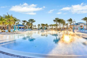 Outdoor pool - Windsor Island Wonder - Private Pool, Near Theme Parks & new Club House (Davenport)