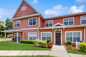 Exterior - Spacious Townhouse With Resort Style Amenities, Waterview and Fitness Center (Kissimmee)