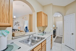 Condo, Multiple Beds, Pool Access, Garden View (Yellow Starfish - Windsor Hills) | Private kitchen - Friendly Condo With Pool and hot tub Access, Wifi, Central AC, and Private W/D (Kissimmee)