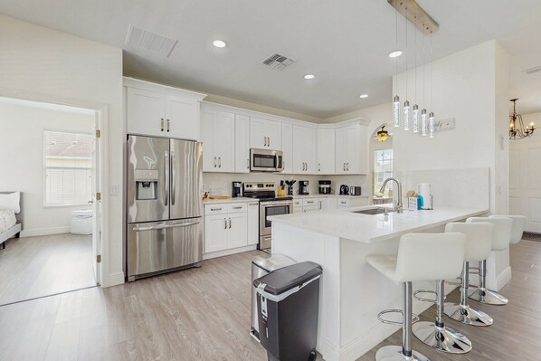 House, Multiple Beds, Pool Access (Touch of Luxury) | Private kitchen - Water View Retreat With Lanai, Heated Pool, Pool Spa, Game Room, & AC (Kissimmee)