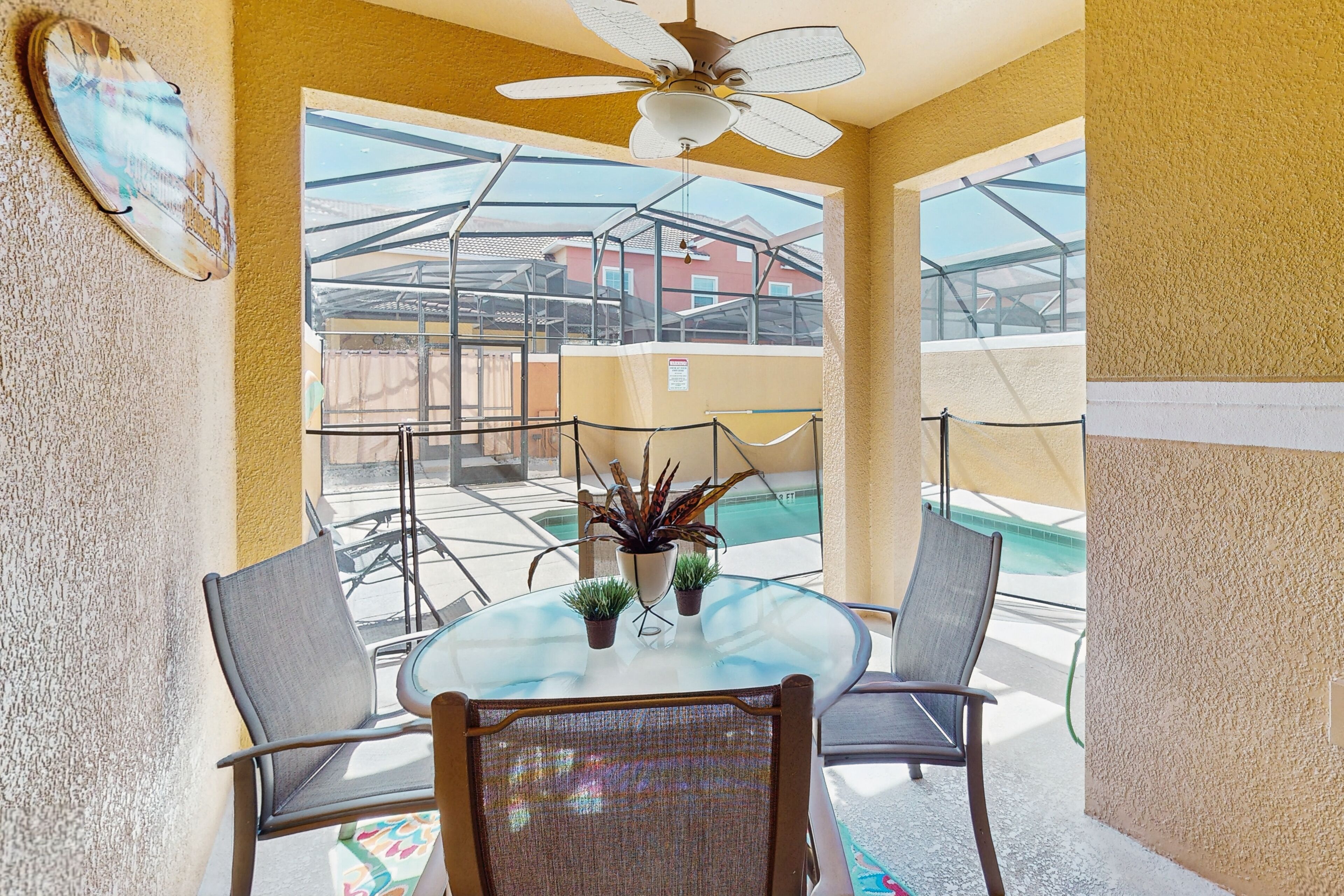 House, Multiple Beds, Pool Access, Pool View (Palm Paradise) | Dining