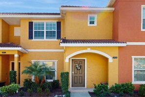 Exterior detail - Spacious Townhouse With Private Pool,resort Amenities, and Tennis Courts (Kissimmee)