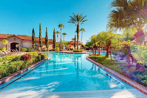 Pool - Tuscan Lane (Davenport)
