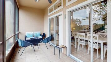 House, Multiple Beds, Kitchen, Pool View (Budding Blooms Retreat) | Outdoor dining