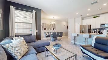 House, Berbilang Katil, Pool Access, Pool View (Champions Gate Luxury Townhome) | Ruang tamu