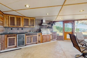 Condo, Multiple Beds, Pool Access, Pool View (Placid Dreams) | Private kitchen