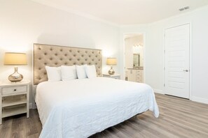House, Multiple Beds, Pool Access, Pool View (Castle Getaway -Fairway Ridge Reunion) - Luxurious Home Private Pool + Spa (Kissimmee)