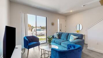 Casa, letti multipli, cucina (Zen Hideaway) | Area soggiorno