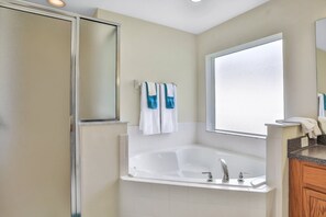 House, Multiple Beds, Pool Access, Pool View (Daisys Delight at Watersong Resort) | Bathroom - Spacious, Single Family Home w/ a Private Pool & Fun-filled Game Room (Davenport)