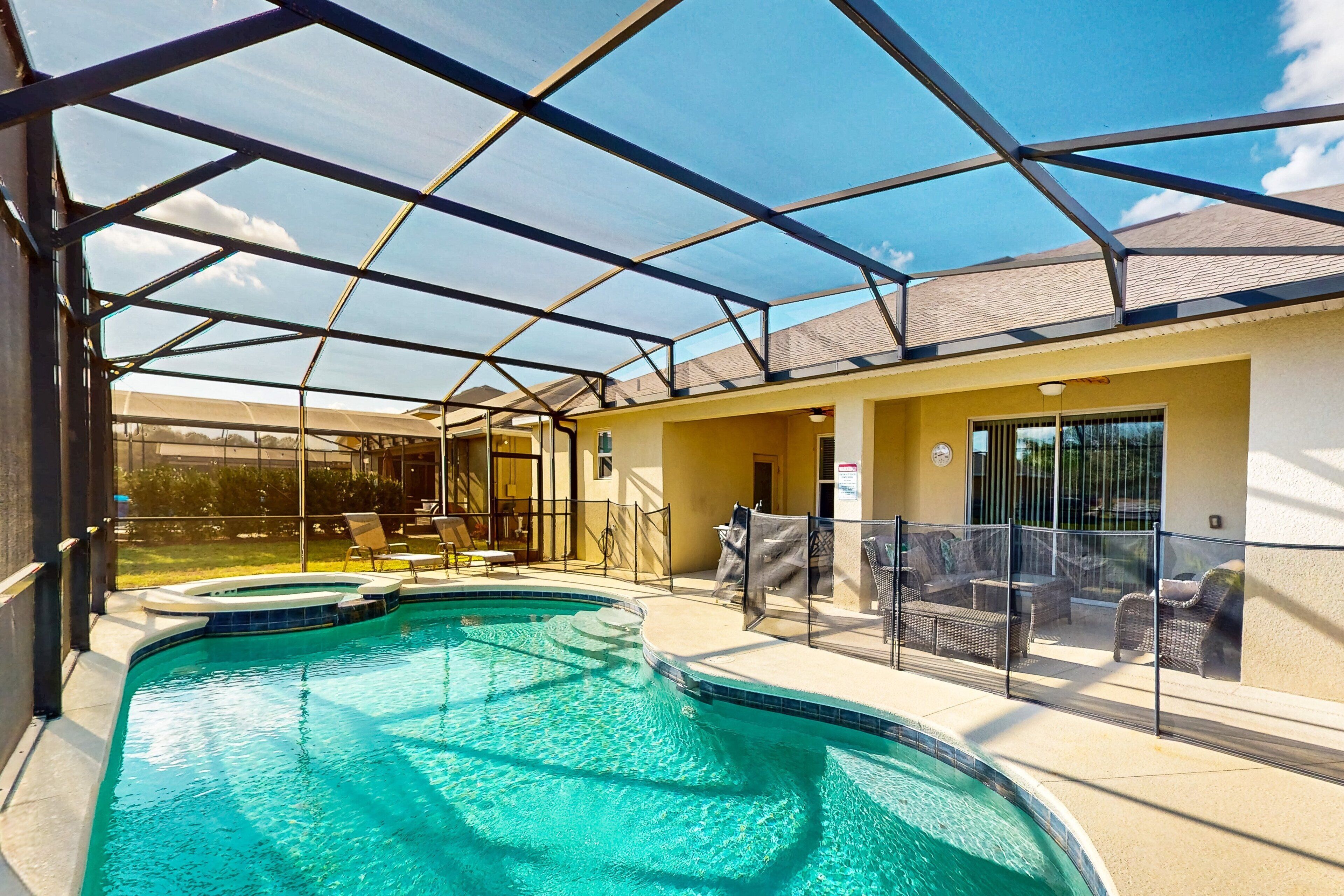 Piscine extérieure