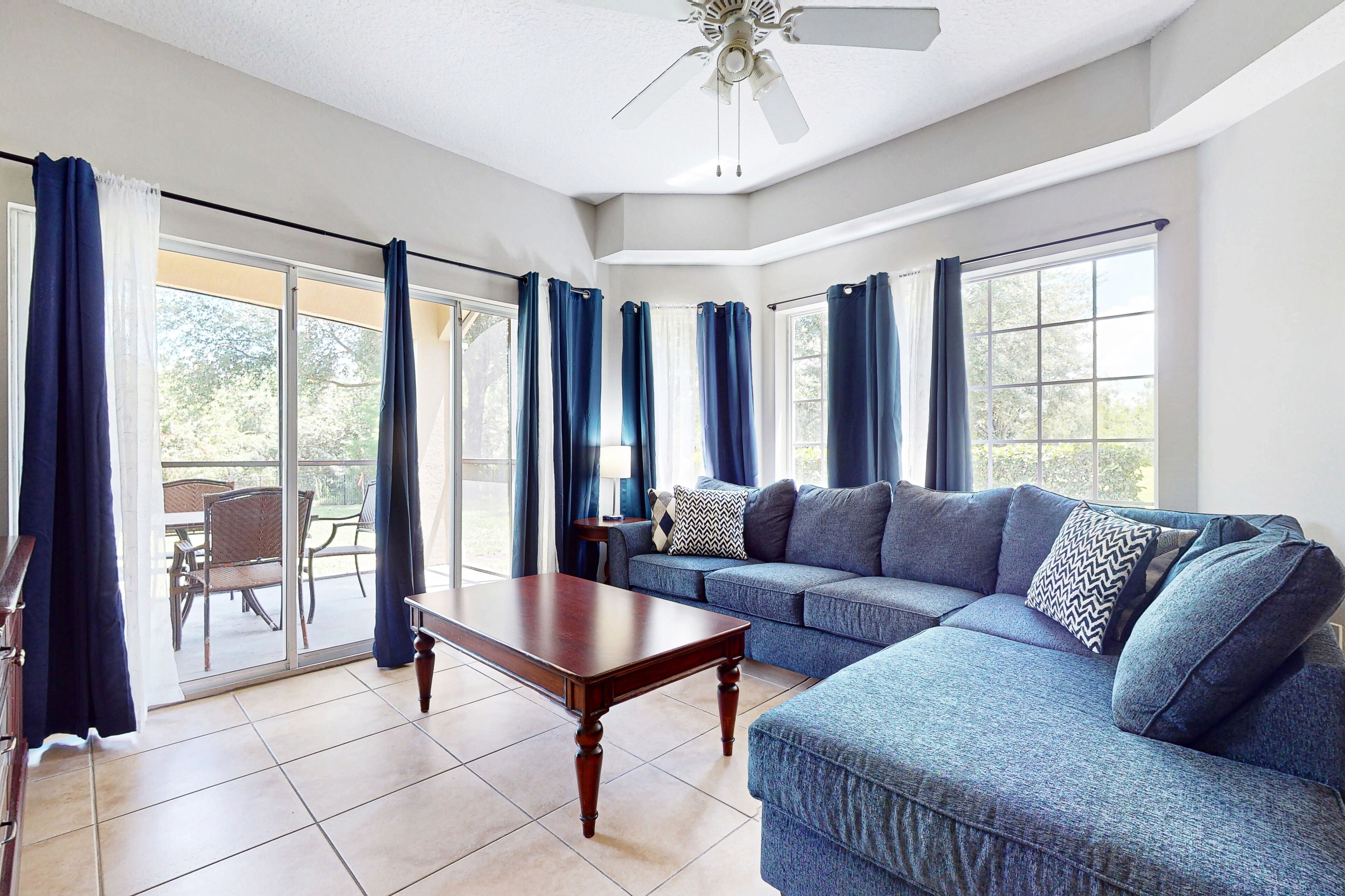 Condo, Multiple Beds, Lanai, Garden View (Worldquest Escape) | Living area